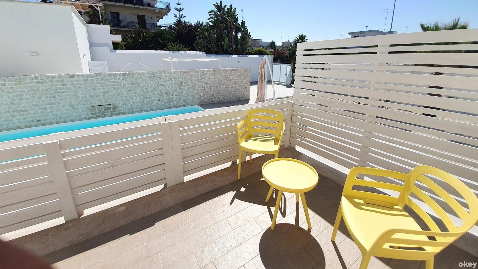 Villa Mediterranea Apartments - Seaview, Pool & Garden Bari Exterior foto